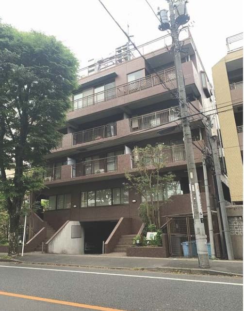 宮崎台駅徒歩17分　駐⾞場３台分無料 (182276)