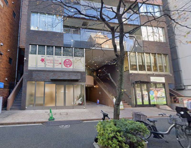 新宿御苑前駅 徒歩3分 花園通り沿い B1F〈102号室〉焼鳥屋居抜き物件 【飲食可】 (184050)