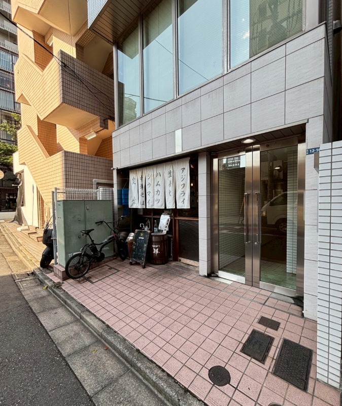 飲食店集まる恵比寿エリア！約10坪の広さで取り組みやすさ◎お洒落内装の居酒屋居抜き物件 (186418)