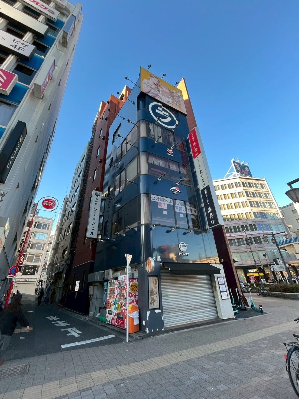 飯田橋交差点前／希少な一棟貸し物件／ラーメンビル／圧倒的視認性 (187161)