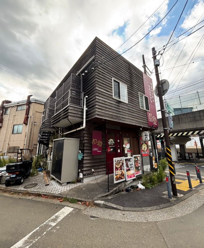 上大岡駅、徒歩4分！近隣に大型商業施設ありで集客力◎人気のラーメン店居抜き物件 (187774)