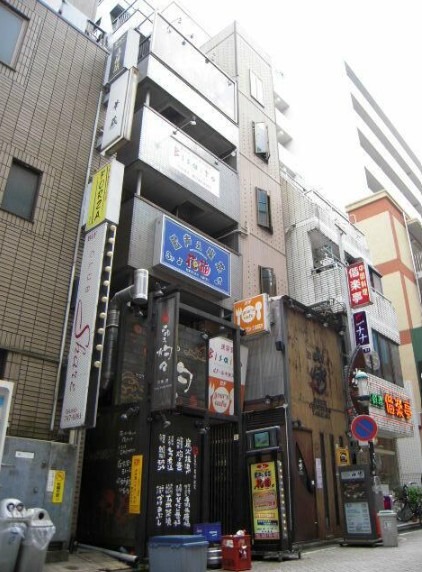 駅近、コリドー街至近の飲食やバーが入るビルです！業種ご相談ください♪ (187985)