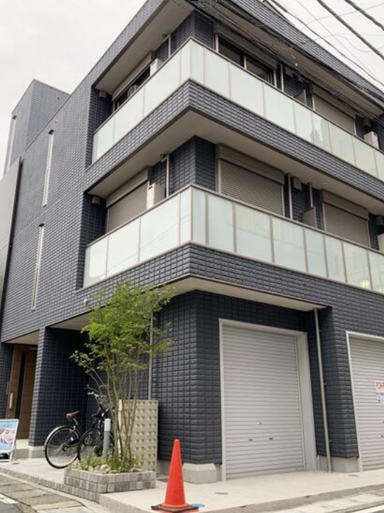 【KKM0120】大船駅徒歩圏内！1階スケルトン物件！ (188300)