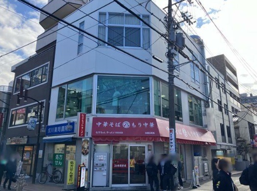 人通りの多いブルーメン通り×角立地で視認性良好な2階区画 (188546)