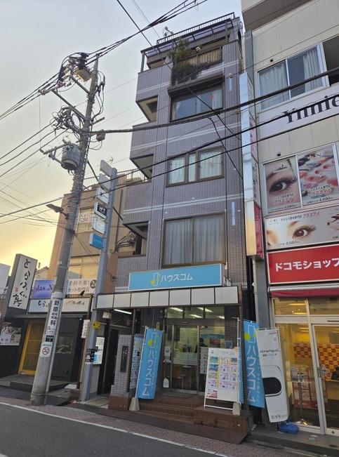 北千住東口の駅前１階物件！（本物件は前面道路に面しておらず、共用部分を入った奥側の区画となります。） (188912)