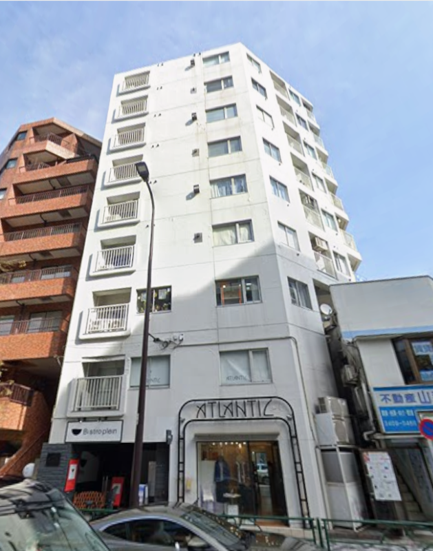 表参道駅 徒歩7分 内装リフォーム済・根津美術館近 南向き・即⼊居可・消費税含む　詳細業種はご相談ください。 (139379)