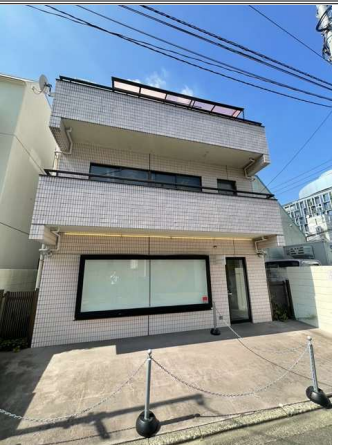 【FH0204】表参道2分　1階路面店　物販最適　ガス利用相談可　美容室相談可　飲食店不可　賃料：約104万円（税込） (190263)