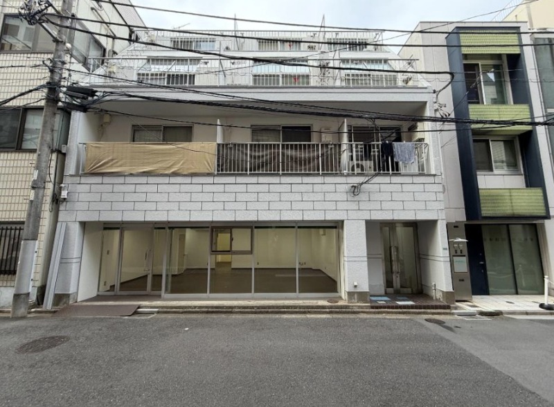 御茶ノ水駅 徒歩7分 現況:事務所 【飲食不可】エアコン・トイレあり (190600)