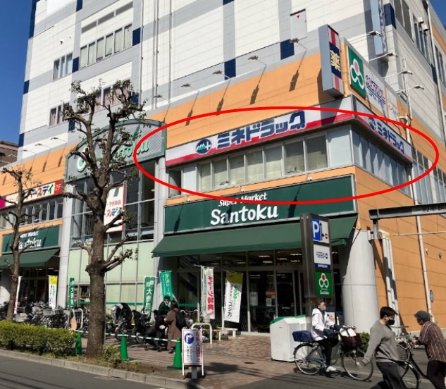 スーパー核の複合施設の２F　【整体や美容室等サービス店舗向き】 (192025)