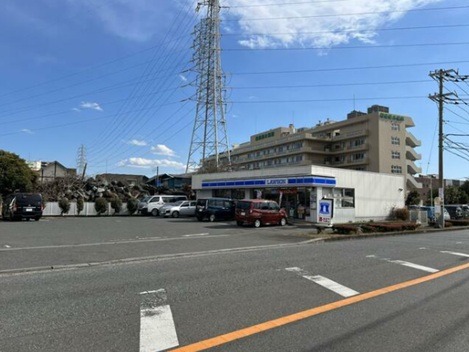 【本厚木駅20分】上粕谷厚木線に面す、ロードサイド店舗物件です！ (192165)