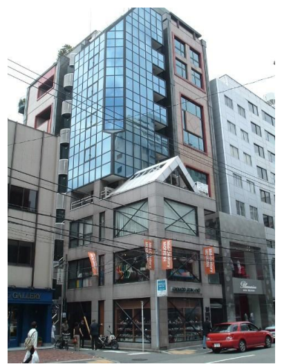 【Fh0220】各線表参道6分　骨董通り沿い　最上階メゾネット添付物件　飲食不可　その他要相談 (192402)