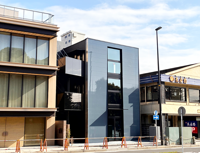 鎌倉駅新築３階！若宮大路沿いで視認性抜群！【ＤＴ鎌倉由比ヶ浜Ⅱ】 (192888)