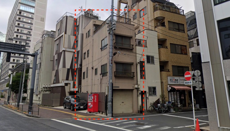 新橋駅と３分！1階〜4階1棟店舗！保証金なしキャンペーン中。（重飲食可能）（ガールズバー、スナック相談可能） (194154)