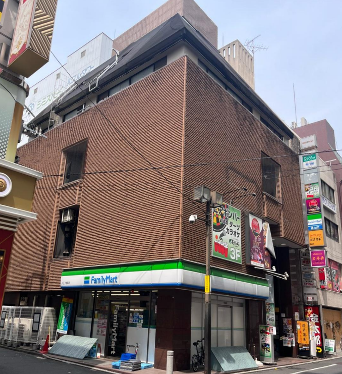 八王子駅徒歩2分 アクセス良好な駅前のスナック居抜き物件です！ (193915)