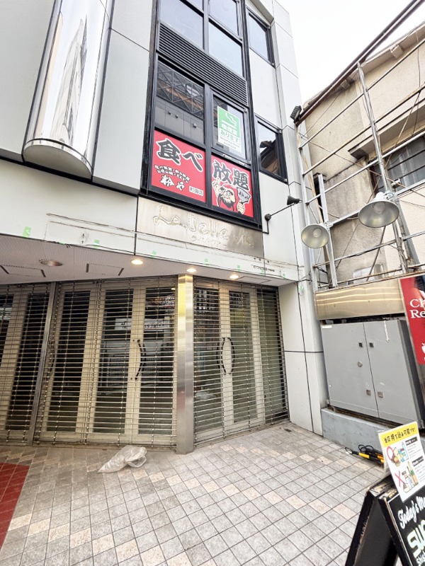 町田駅徒歩3分、大型商業施設至近!飲食店多数集まる人気エリア、1階路面店で集客力◎ (195658)