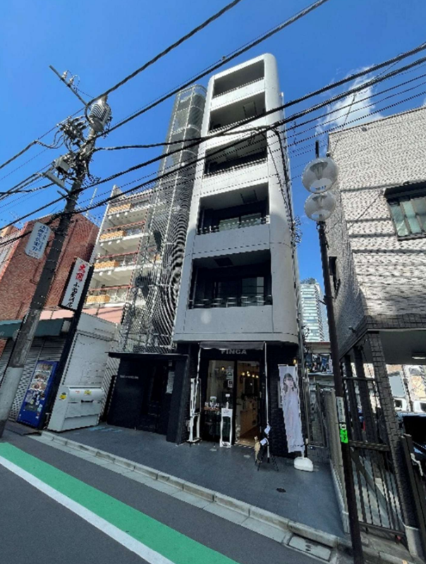 【UY0317】新宿三丁目駅徒歩5分！美容クリニック居抜き！内装造作費用無償！ (195710)