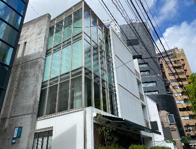 外苑前駅 徒歩2分 4F 現況:美容室・理容室 その他居抜きなど物件 【美容室・サロン募集】 (196060)