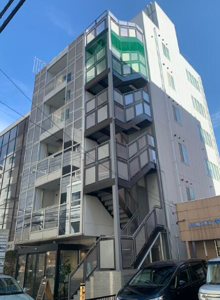 本厚木駅 徒歩4分 1F 現況:美容室・理容室 その他居抜きなど物件 【飲食不可】 (196062)