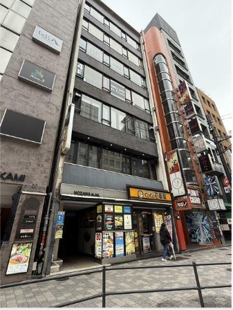 六本木駅 徒歩3分 4F スケルトン物件 【飲食可】カフェ・喫茶店/バー・クラブ・スナックなど (196276)