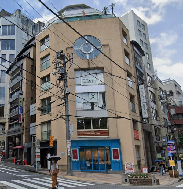 麻布十番駅4番出口 徒歩3分 B1F日本料理店抜き物件 【飲食可】 (196339)