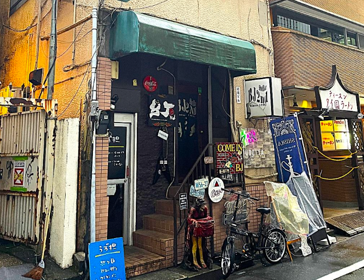 赤坂見附駅 徒歩4分 2F 現況:バー 飲食居抜き物件 【重飲食可】 (196429)