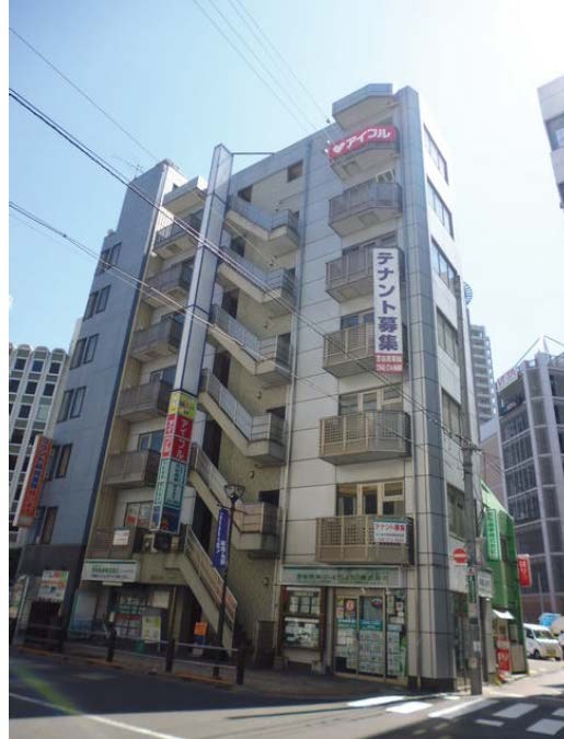 聖蹟桜ヶ丘駅徒歩1分　飲食可　スケルトン渡し (196553)