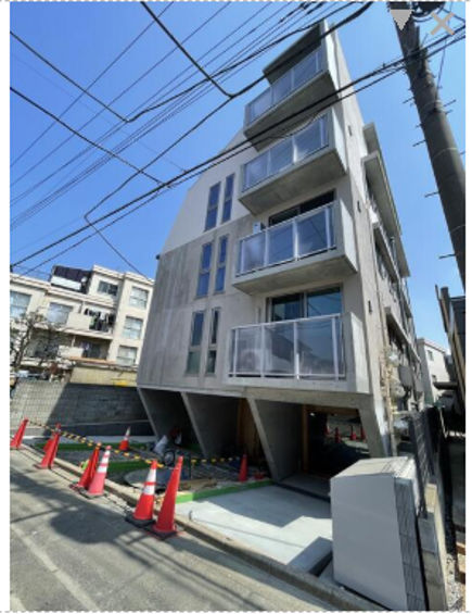 新築物件! 駅までも近く店舗に最適! (197056)