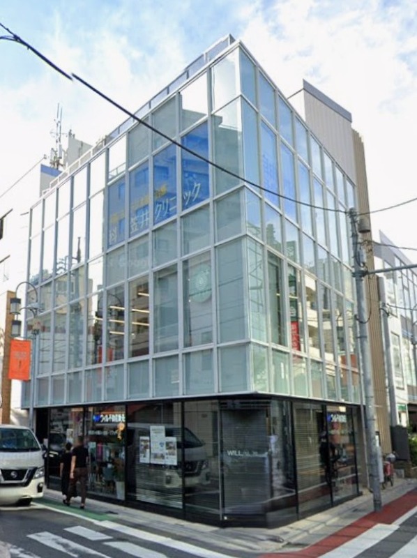 自由が丘駅 徒歩3分 2F スケルトン物件 【飲食不可】（サッシ面への広告 ご相談可） (197284)