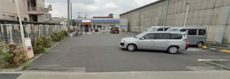 【HS0406】志村三丁目徒歩6分。元コンビニエンスストア。建物約４７坪 敷地約１９７坪。1,705,000円 (198117)