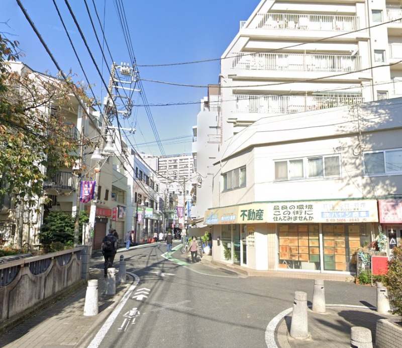 幡ヶ谷駅徒歩3分 西原商店街 視認性のある1階路面店(11868) (198140)