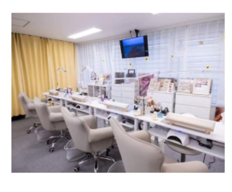 【UY0409】渋谷駅1分。ネイルサロンの居抜き。その他の業種はご相談ください。 (198484)