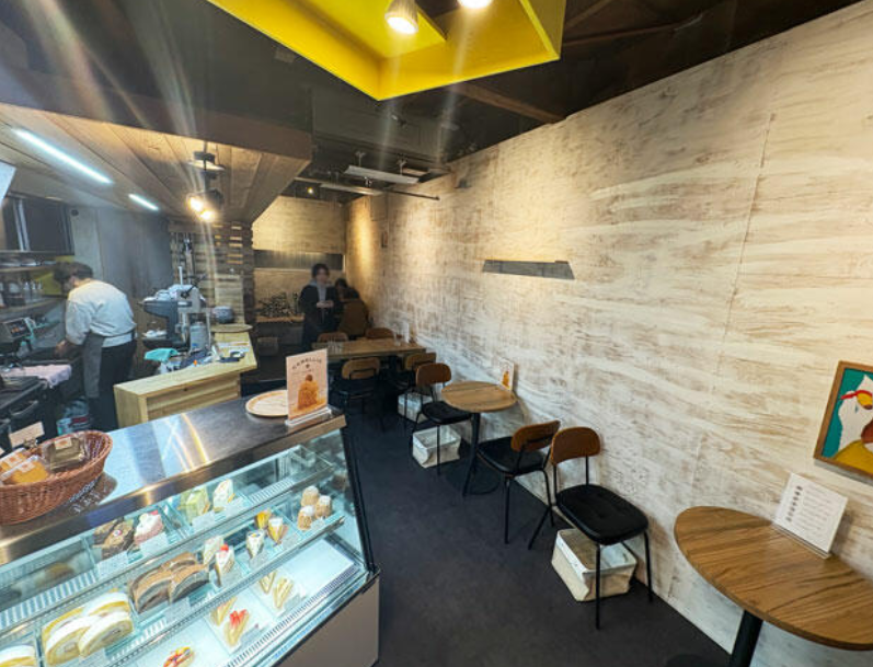 阿佐ケ谷駅 徒歩2分 2F 現況:カフェ 飲食居抜き物件 【飲食可(臭いが強い業態は不可！)】 (198566)