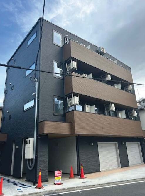 綱島駅徒歩14分　飲食不可　駐車場1台有 (198701)