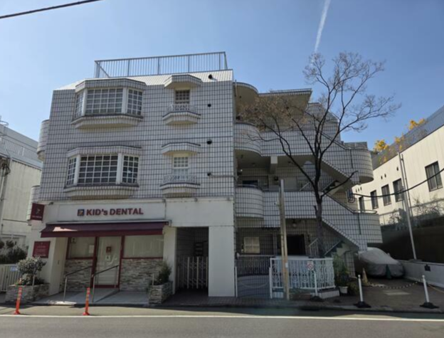 成城学園前駅 徒歩3分 B1F スケルトン物件 【飲食不可】詳細業種はご相談ください。 (180325)