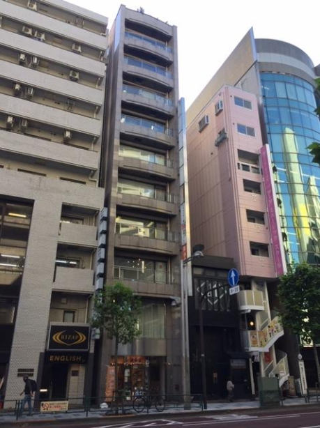 新宿御苑前駅 徒歩1分 6F 現況:事務所使用 (199301)