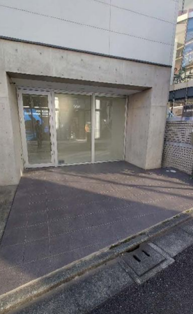 【KKM0421】明治神宮前徒歩5分圏内！1階店舗募集！室内事務所使用！お手洗い有！エアコン2基有り！飲食、物販不可 (200216)