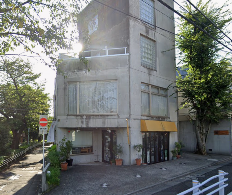 都立大学駅 徒歩15分◆『自由通り』沿いの角地◆『八雲』交差点近く◆閑静な住宅街にある物件◆軽飲食程度相談可◆ (200856)