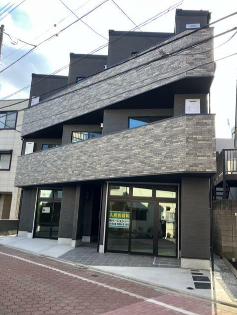 綾瀬駅 徒歩4分／1F 新築未入居／スケルトン物件【飲食不可】 (201063)