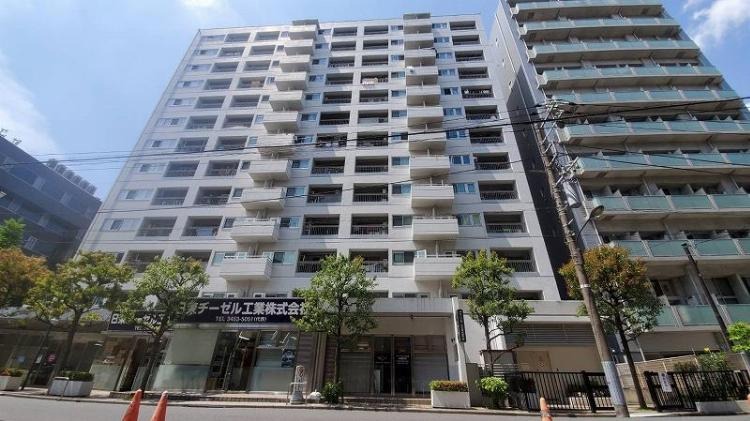 田町駅 徒歩10分 1F 現況:物販 その他居抜きなど物件 【飲食可】 (201113)