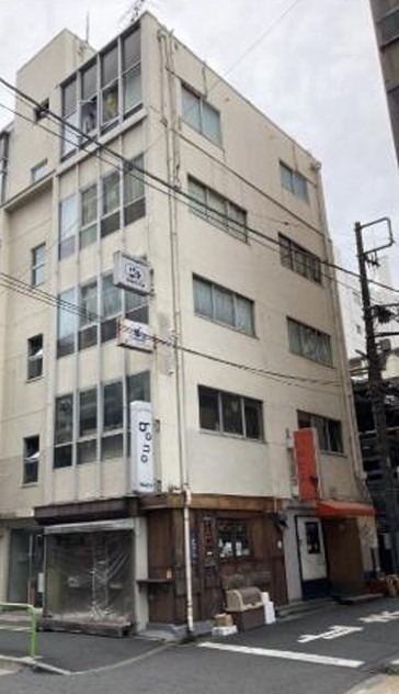 新橋駅 徒歩5分 4F 現況:バー 飲食居抜き物件 【業種相談】 (201262)