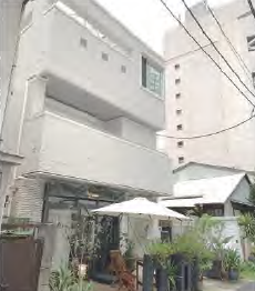 外苑前駅 徒歩2分 2F〜3F 現況:エステ・マッサージ・サロン その他居抜きなど物件 【軽飲食程度相談】 (201342)