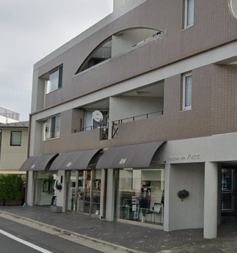 久が原駅 徒歩7分◆前面ガラス張りのテナント◆元ブティックの居抜き◆サービス店舗に最適◆賃料大幅減額しました◆飲食不可◆ (201796)