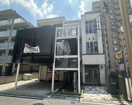 本八幡駅 徒歩5分 3F スケルトン物件 【業種相談】 (202159)