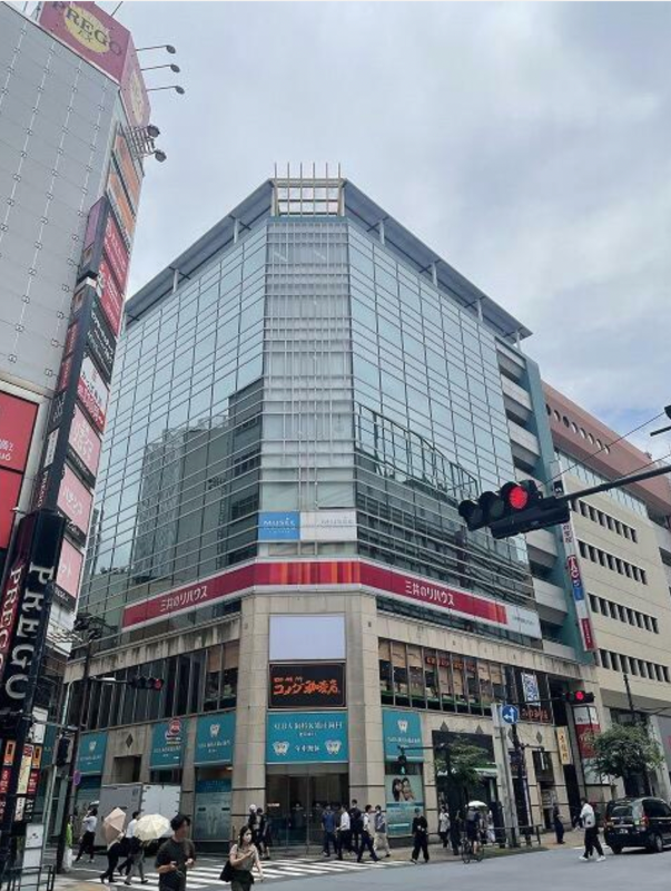 【池袋駅東口２分】明治通り、４階１８６坪。天高２.7m、事務所仕様。【飲食不可】 (203166)