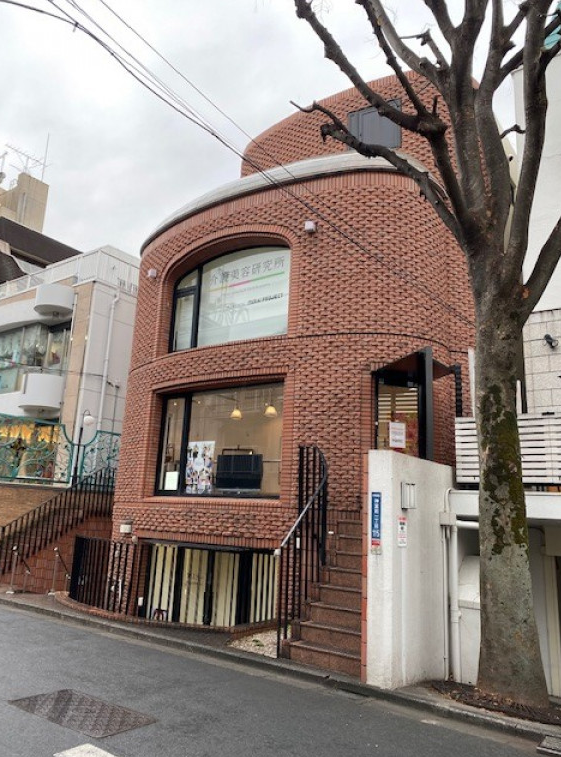 原宿駅 徒歩3分 B1F 現況:その他 その他居抜きなど物件 【業種相談】 (203341)