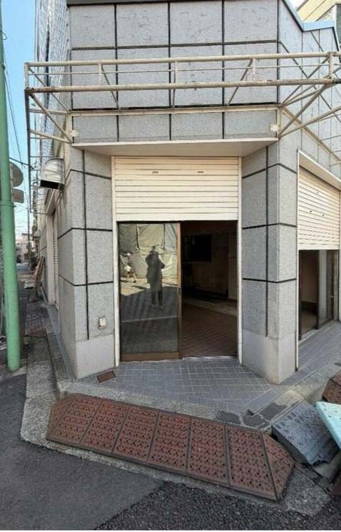 天王町駅徒歩7分　飲食可　松原商店街の1階角地 (203395)