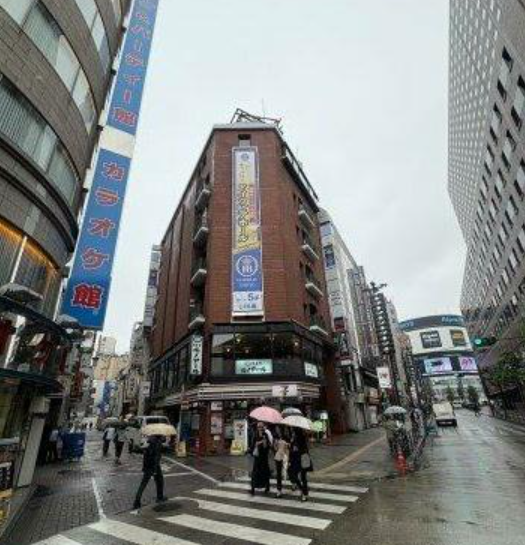 【ES0522】西武新宿徒歩1分！　前テナント美容室、飲食店区画 (203831)