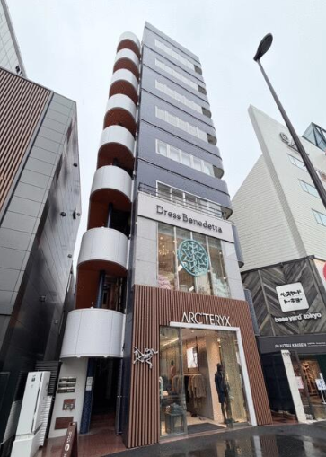 明治神宮前〈原宿〉駅 徒歩3分 明治通り沿い 8F店舗 【飲食不可】 (204369)