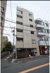 【早稲田駅徒歩7分】大学隣接の角立地で注目度抜群！新規内装張替済みの広々23坪店舗！各種サロンや物販店に最適 (204800)
