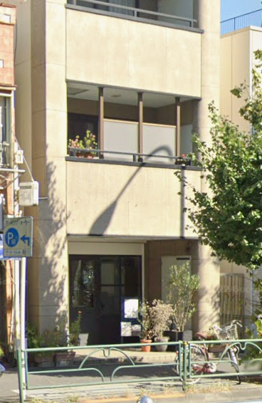 新高円寺駅 徒歩1分◆『青梅街道』沿いの1階店舗◆美容室や物販店舗にオススメ◆お洒落な事務所居抜き物件◆飲食不可◆ (205009)